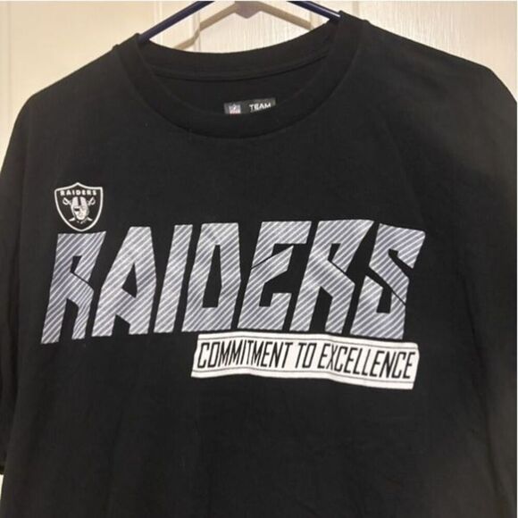 Oakland Raiders 2013 Regular Season Size XL T-Shirt - Picture 2 of 5